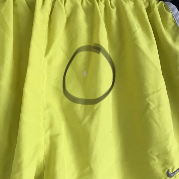 Nike dri-fit yellow tempo running short - M - Picture 5 of 5